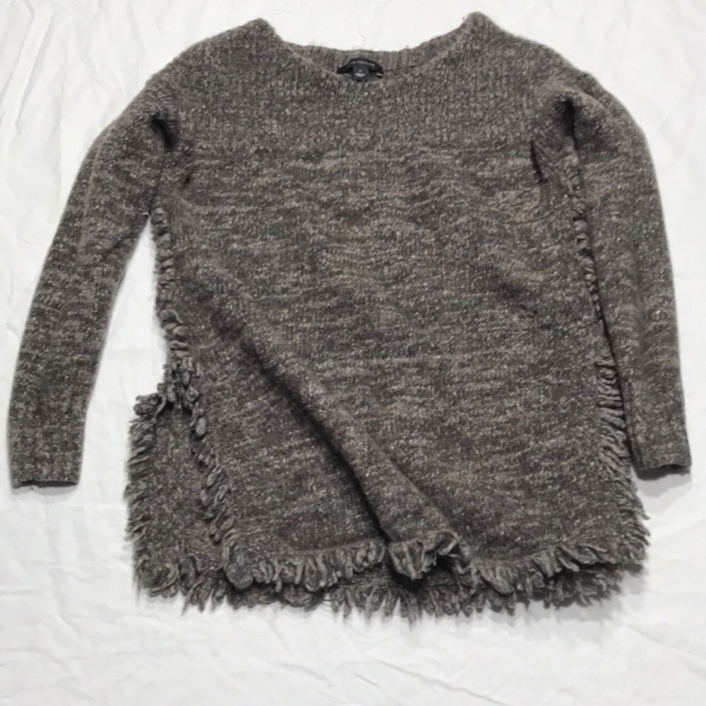 [Ann Taylor] Brown Knitted Small Sweater w/fringe